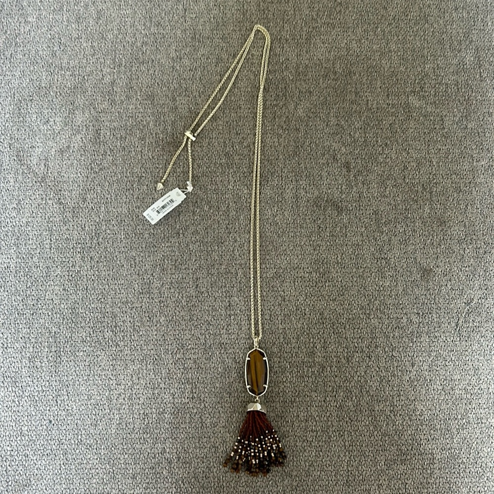 NWT Kendra Scott necklace